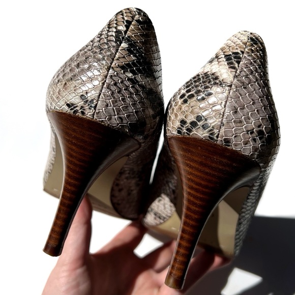 Cole Haan Gray Multi Snakeskin Embossed Leather Heels - Picture 7 of 9